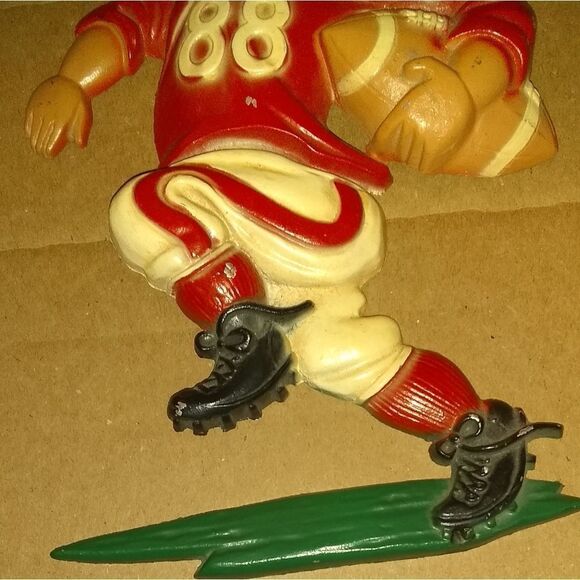 Homco Football Player Wall Art - Picture 4 of 6